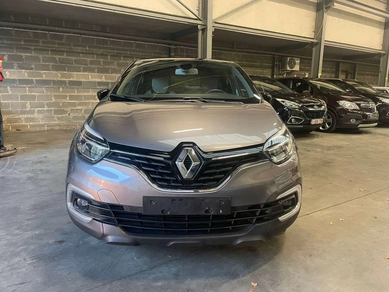 Photo 1 : Renault Captur 2019 Petrol