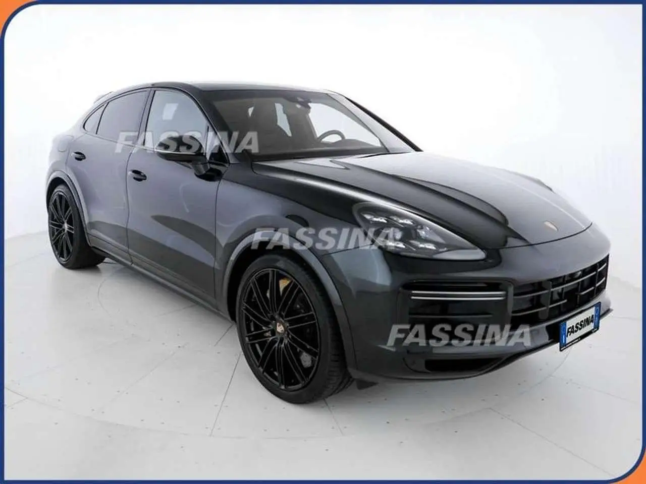 Photo 1 : Porsche Cayenne 2019 Petrol