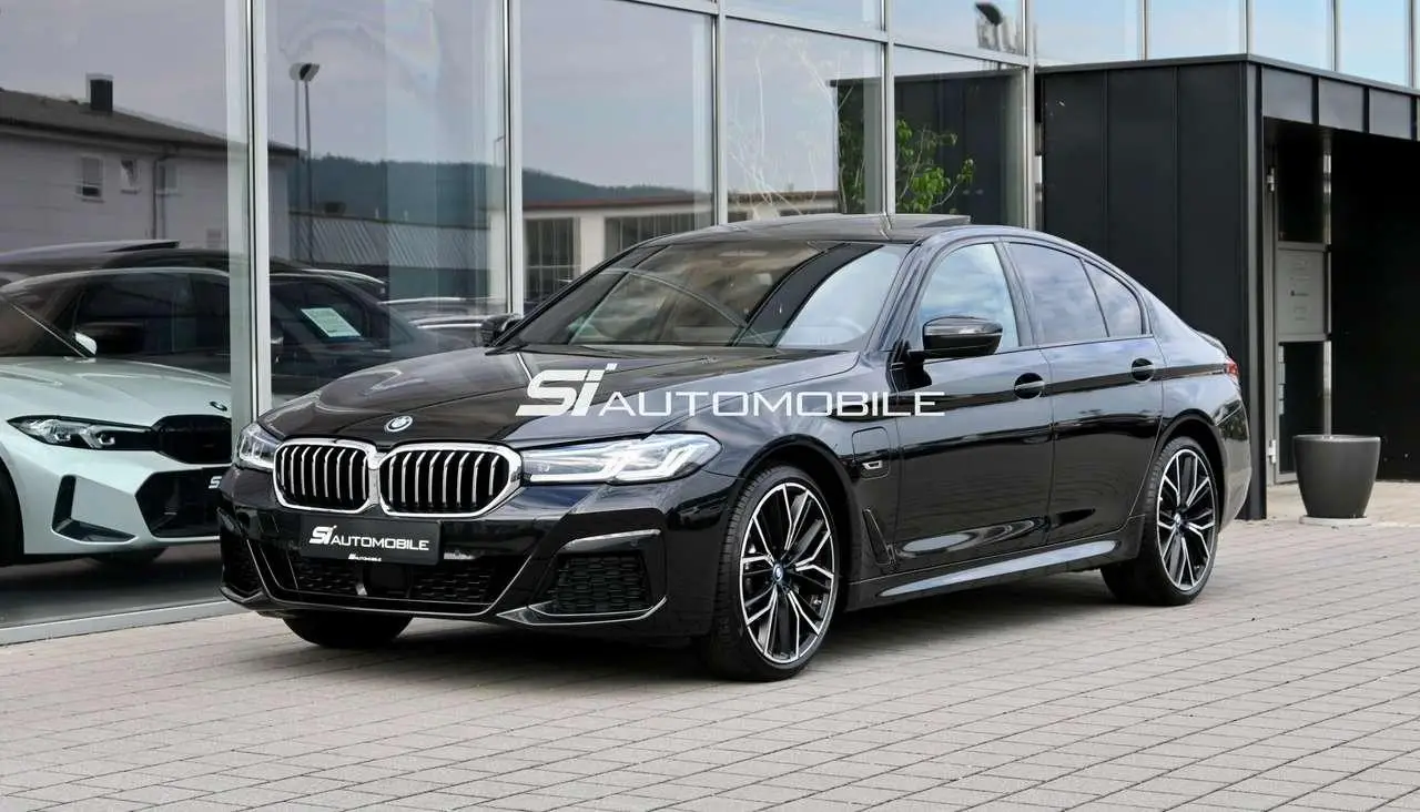 Photo 1 : Bmw Serie 5 2022 Hybrid