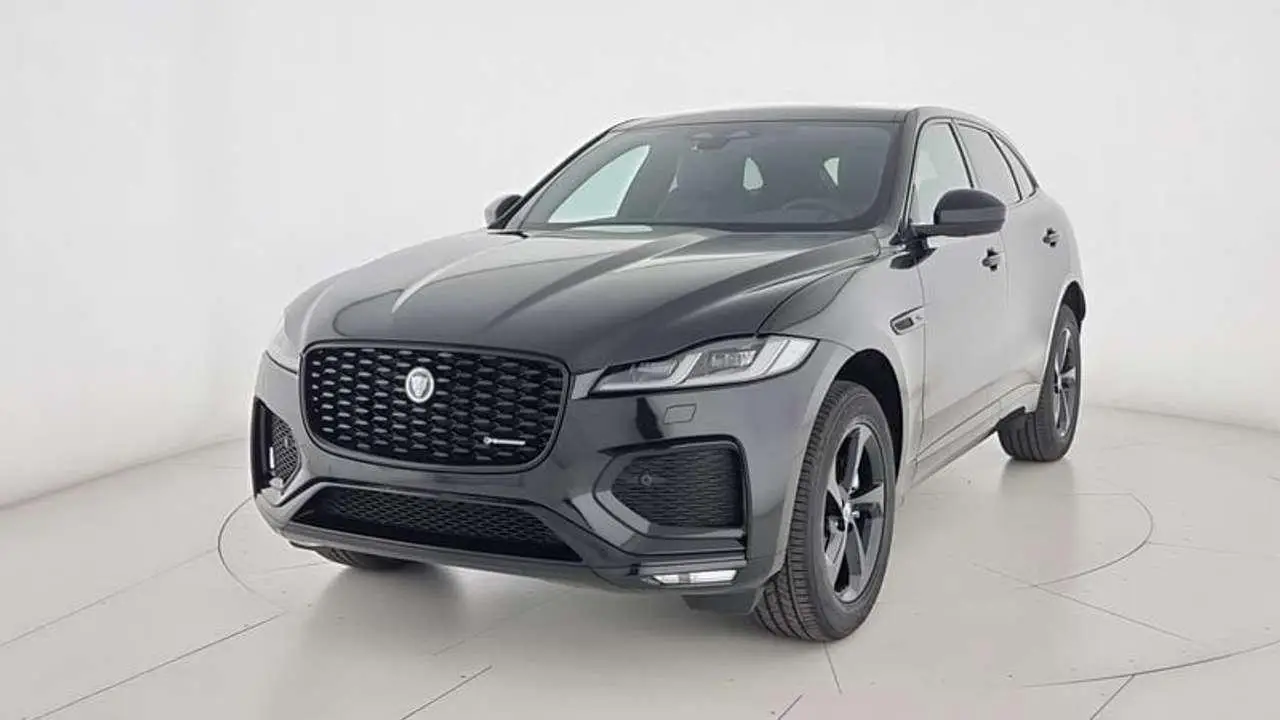 Photo 1 : Jaguar F-pace 2024 Hybrid