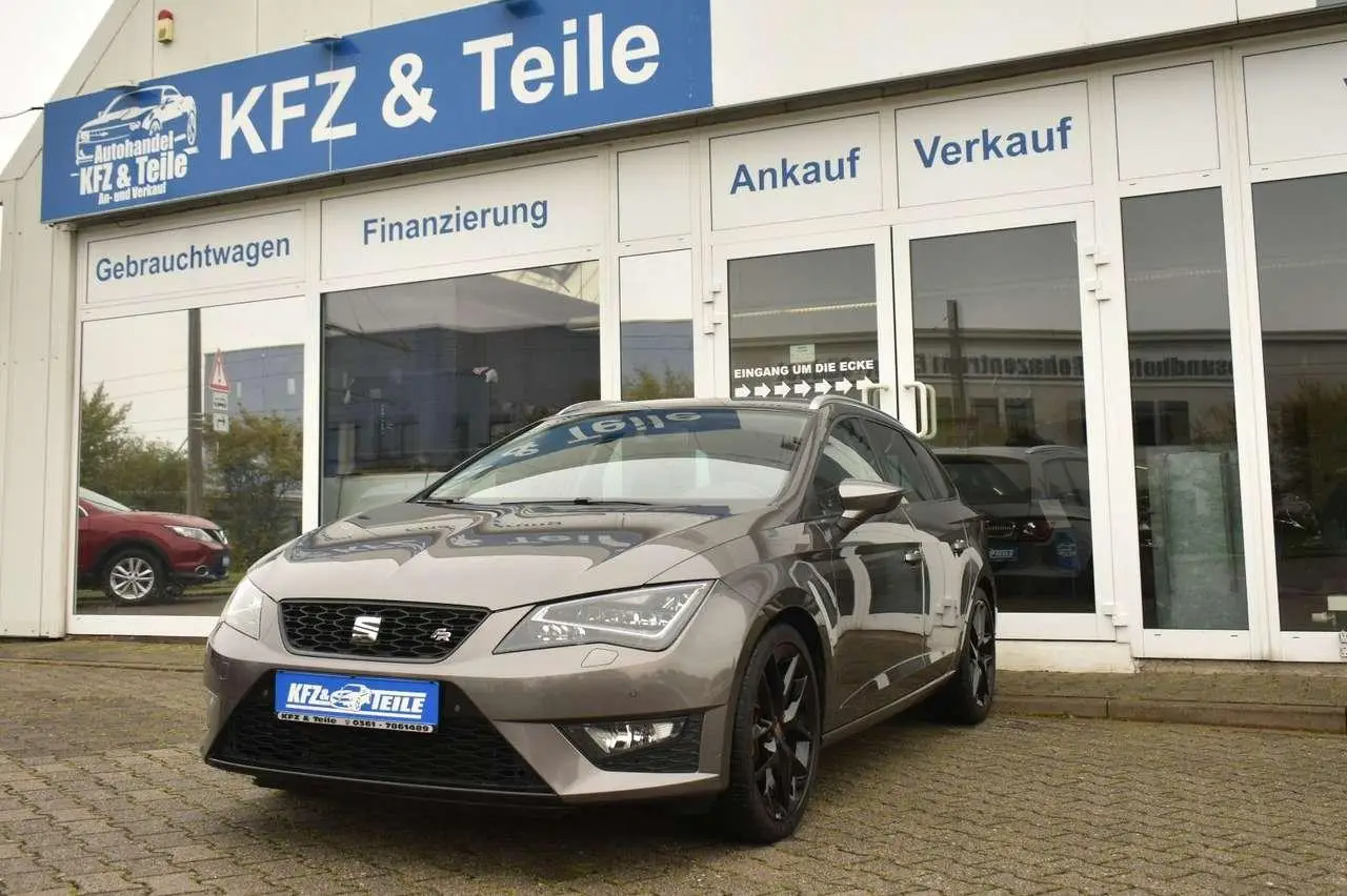 Photo 1 : Seat Leon 2015 Petrol