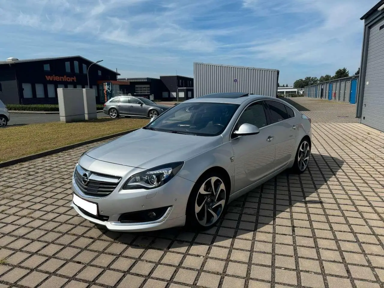 Photo 1 : Opel Insignia 2015 Diesel