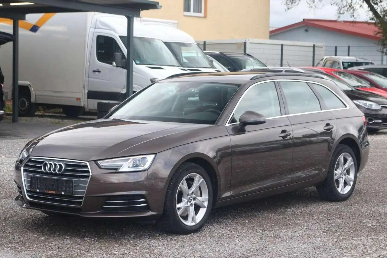 Photo 1 : Audi A4 2016 Diesel