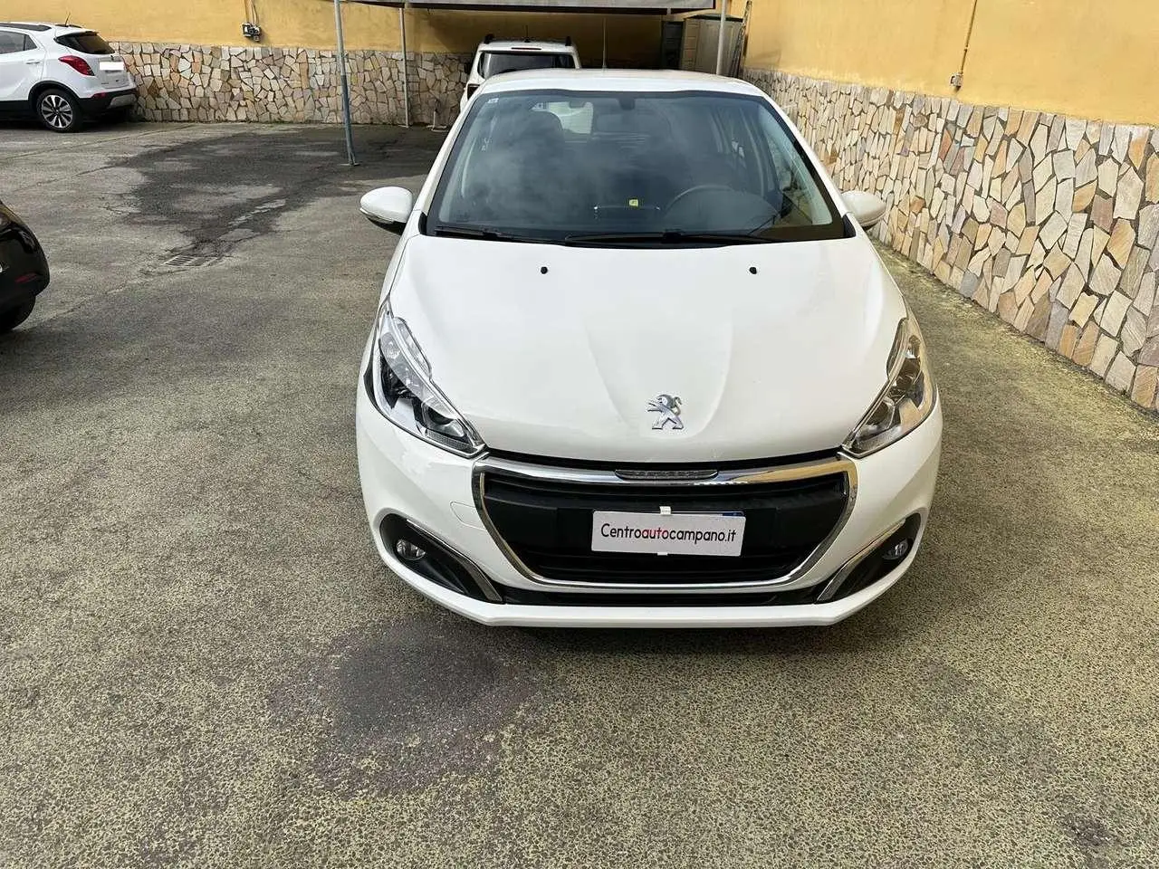 Photo 1 : Peugeot 208 2020 Diesel