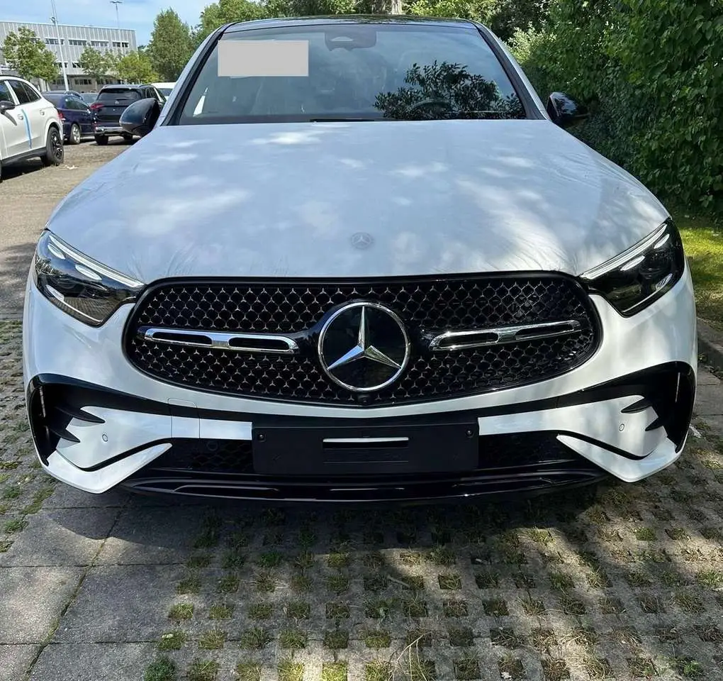 Photo 1 : Mercedes-benz Classe Glc 2024 Essence