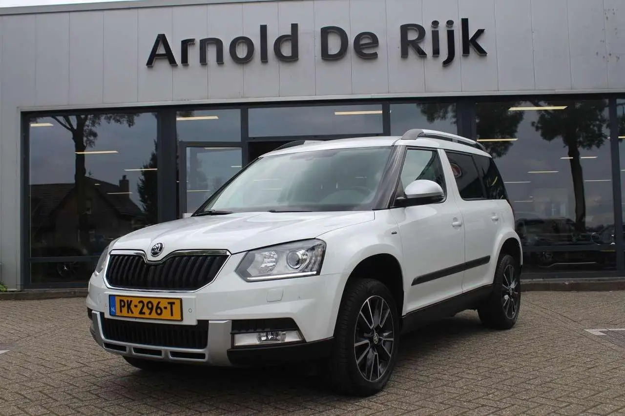 Photo 1 : Skoda Yeti 2017 Petrol