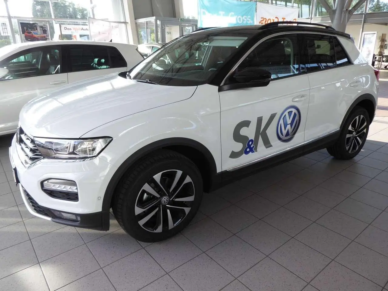 Photo 1 : Volkswagen T-roc 2019 Petrol