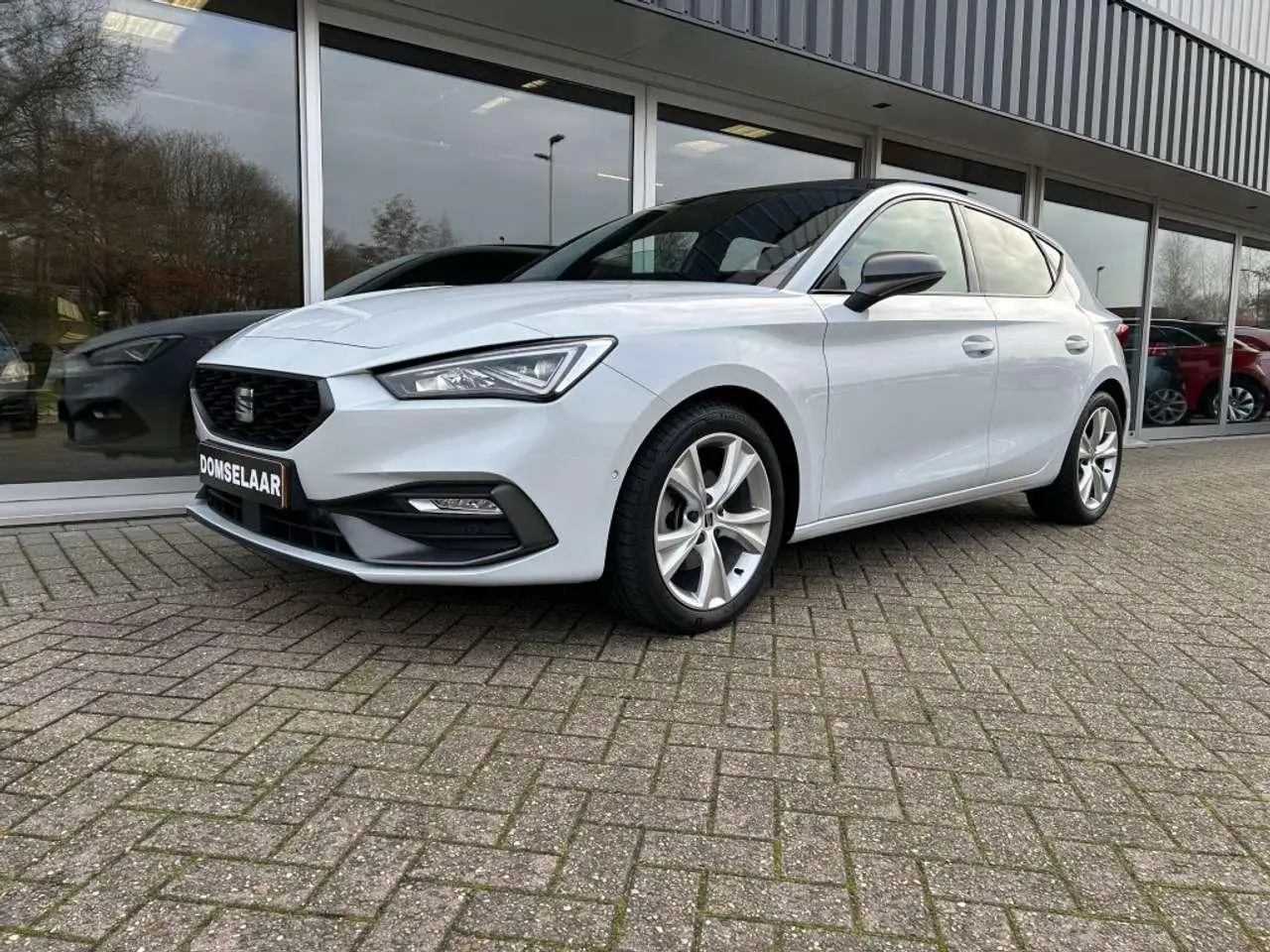 Photo 1 : Seat Leon 2020 Essence