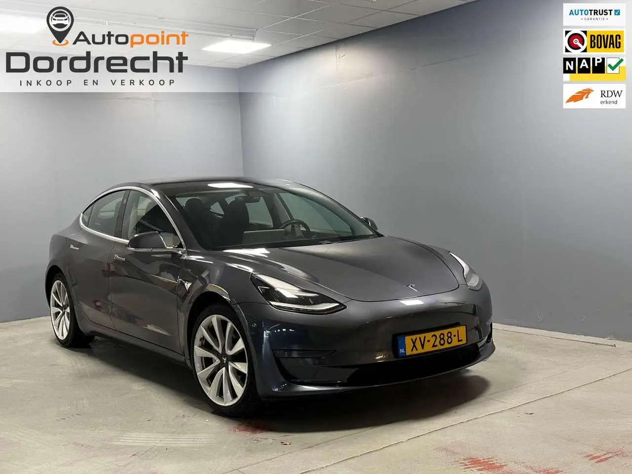 Photo 1 : Tesla Model 3 2019 Electric