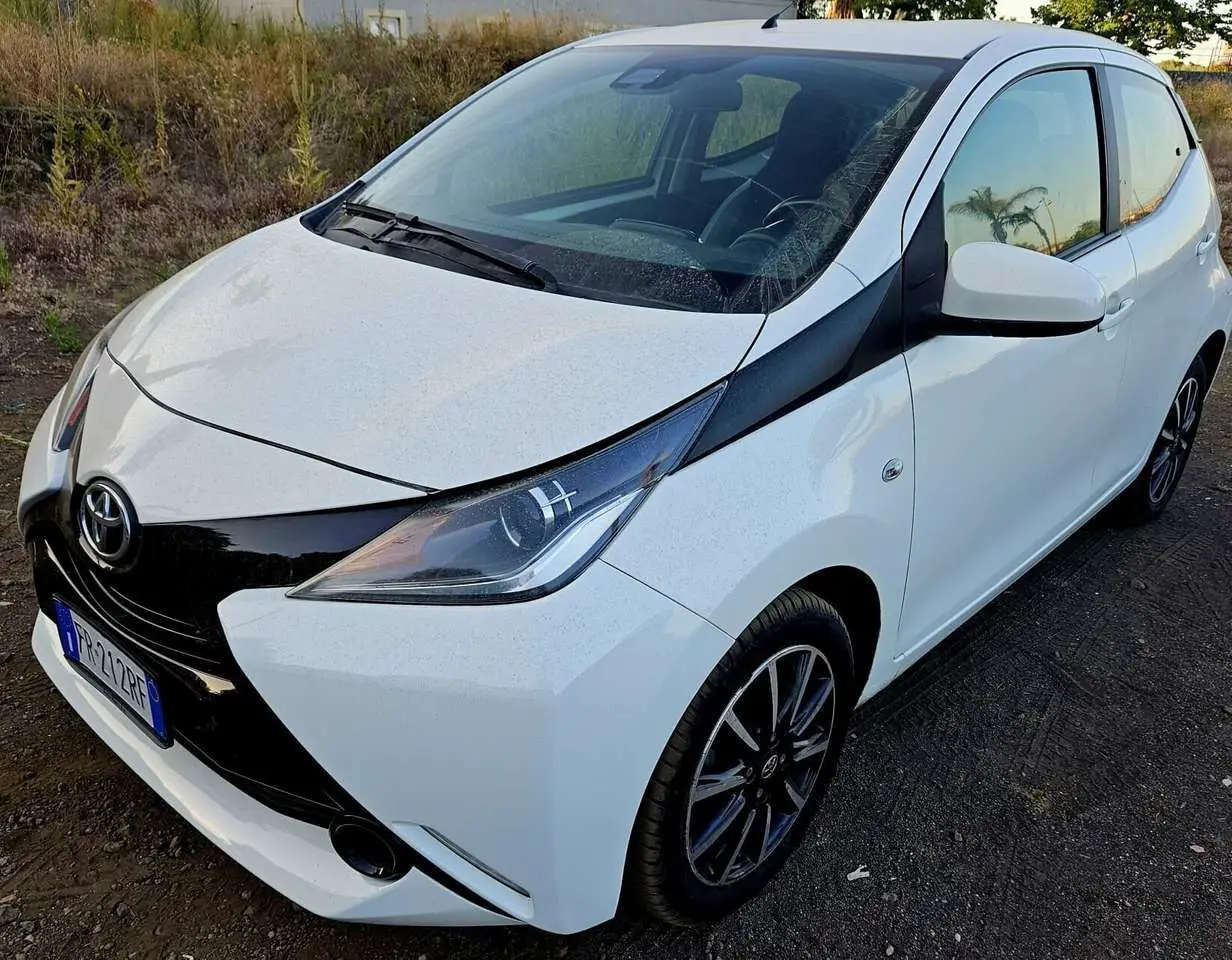 Photo 1 : Toyota Aygo 2018 Petrol