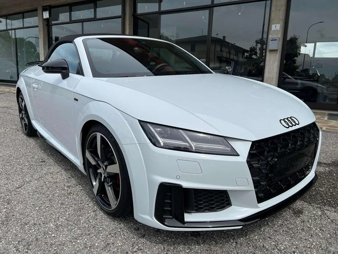 Photo 1 : Audi Tt 2019 Petrol