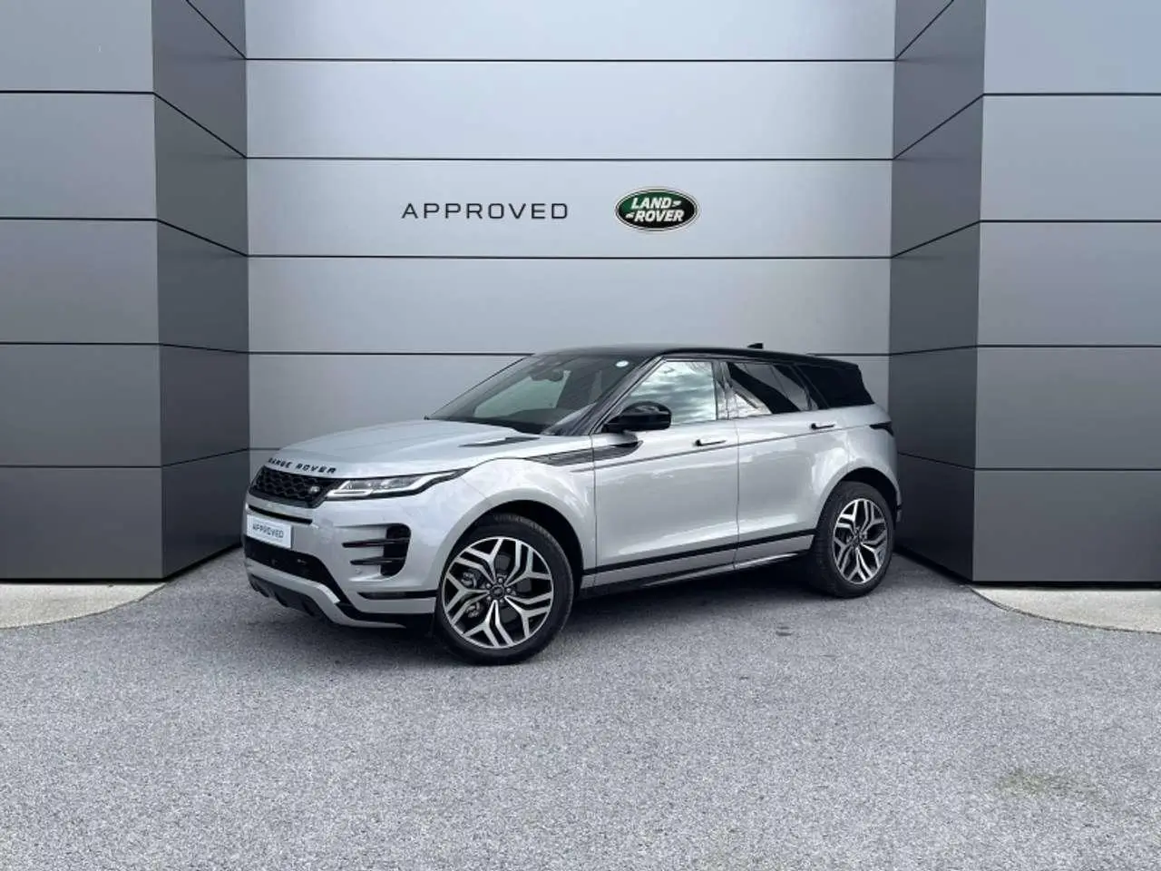 Photo 1 : Land Rover Range Rover Evoque 2023 Others