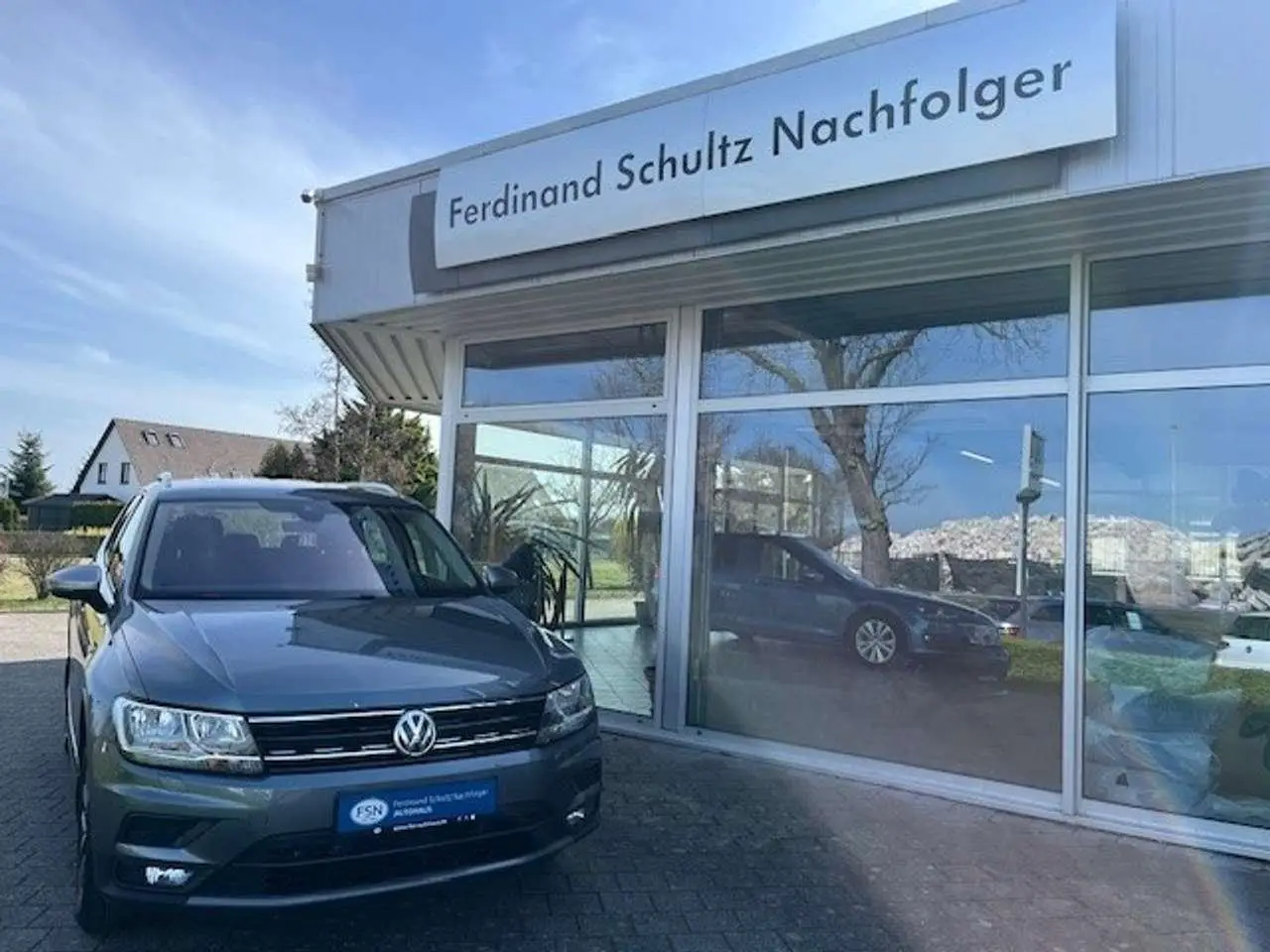 Photo 1 : Volkswagen Tiguan 2019 Essence