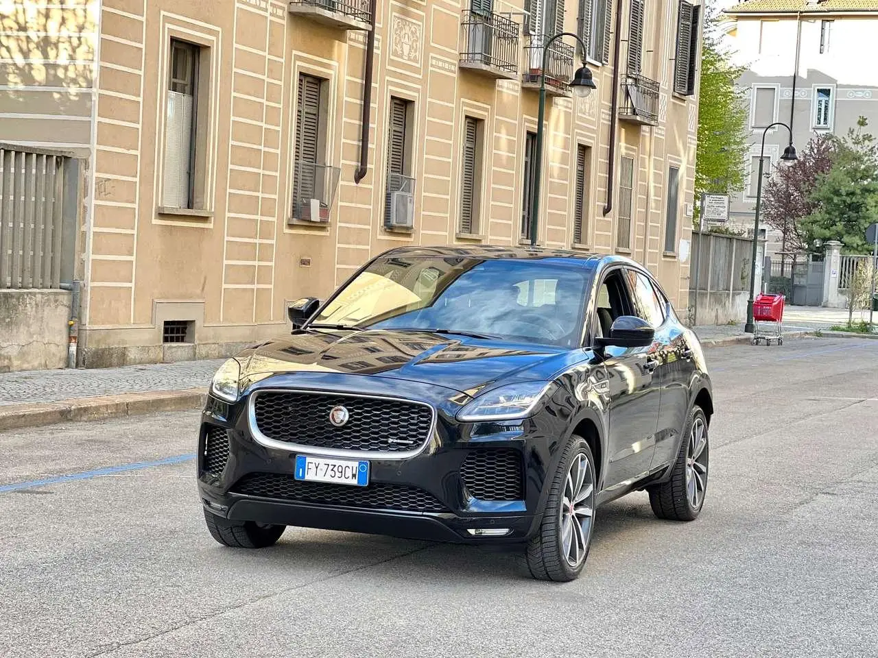 Photo 1 : Jaguar E-pace 2019 Petrol