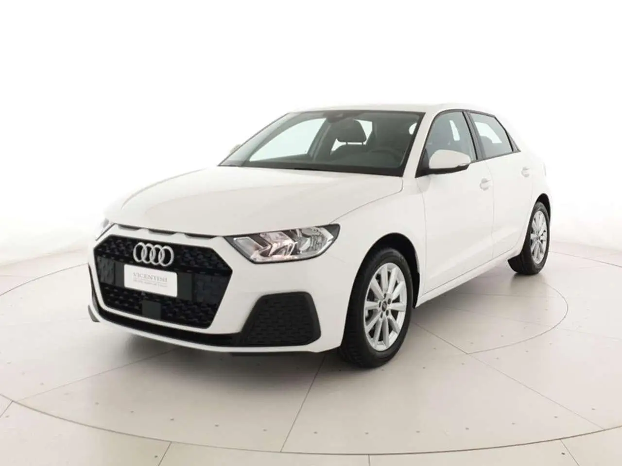 Photo 1 : Audi A1 2024 Essence