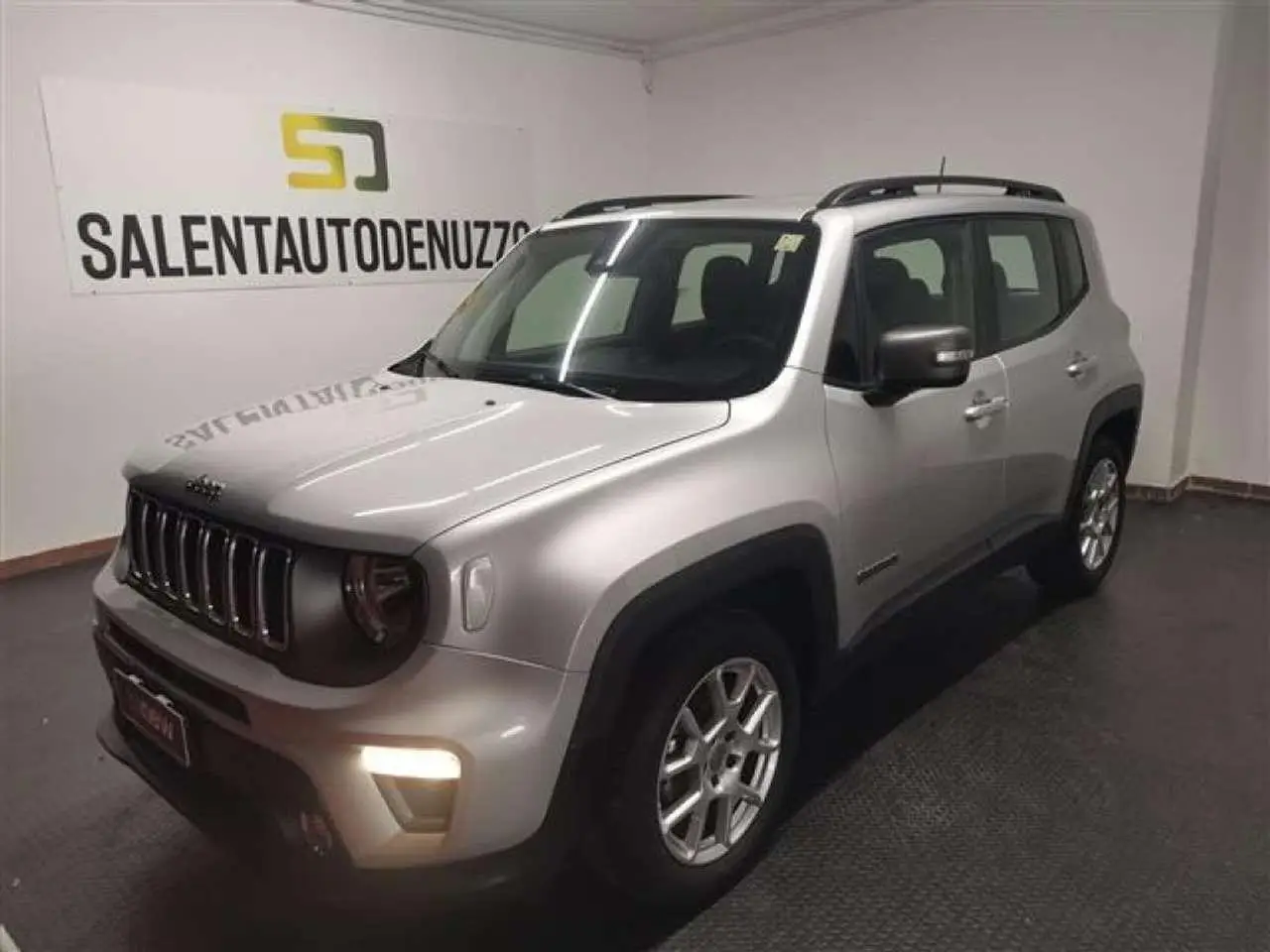 Photo 1 : Jeep Renegade 2021 Petrol