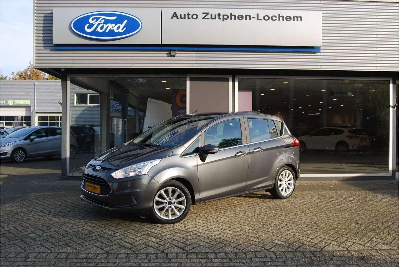 Photo 1 : Ford B-max 2016 Essence