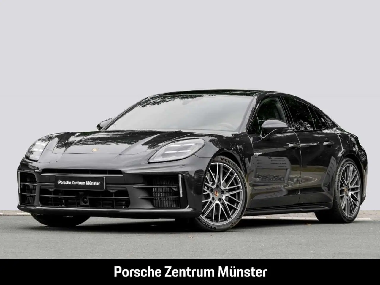 Photo 1 : Porsche Panamera 2024 Hybride