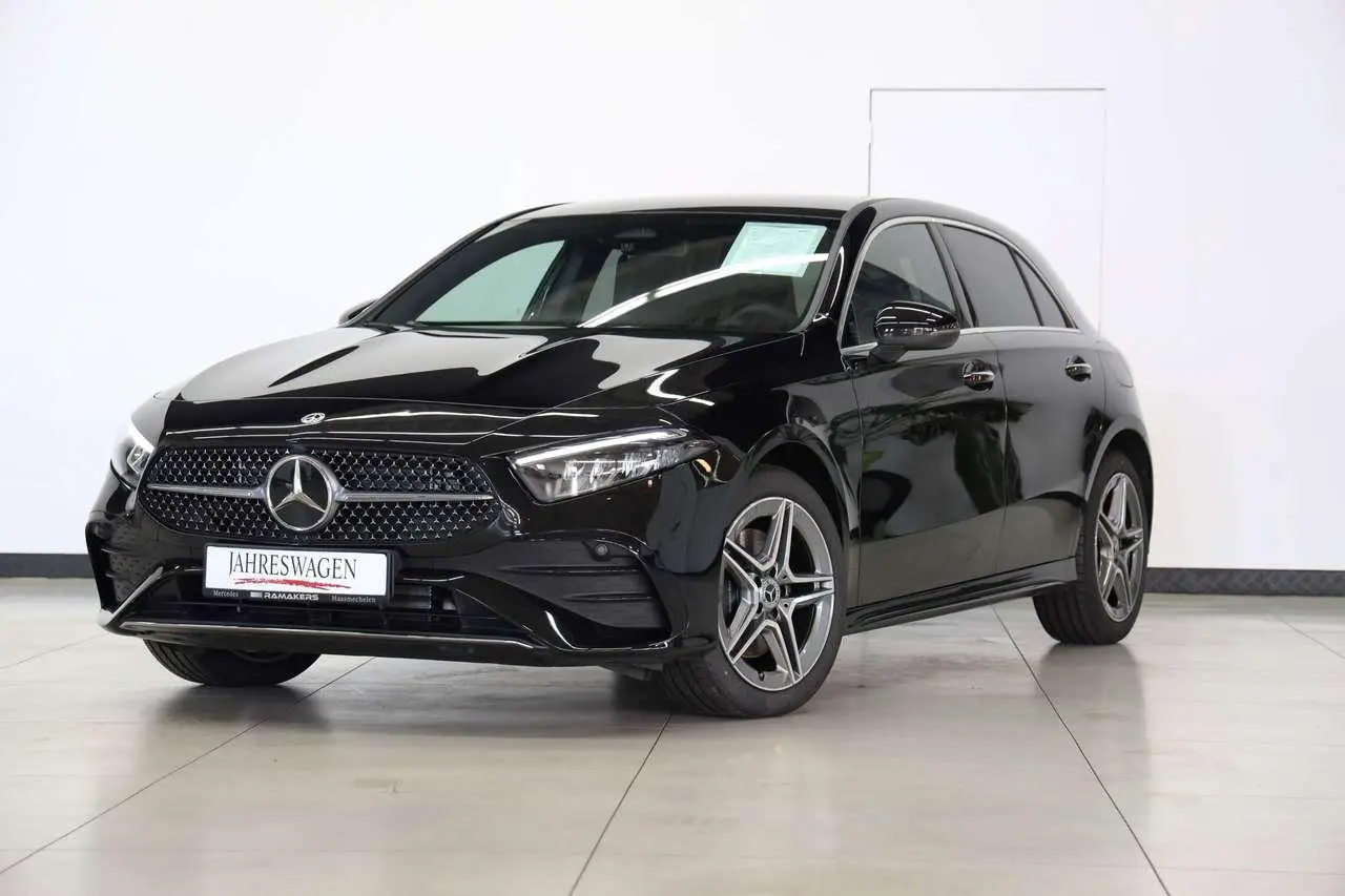 Photo 1 : Mercedes-benz Classe A 2023 Hybrid