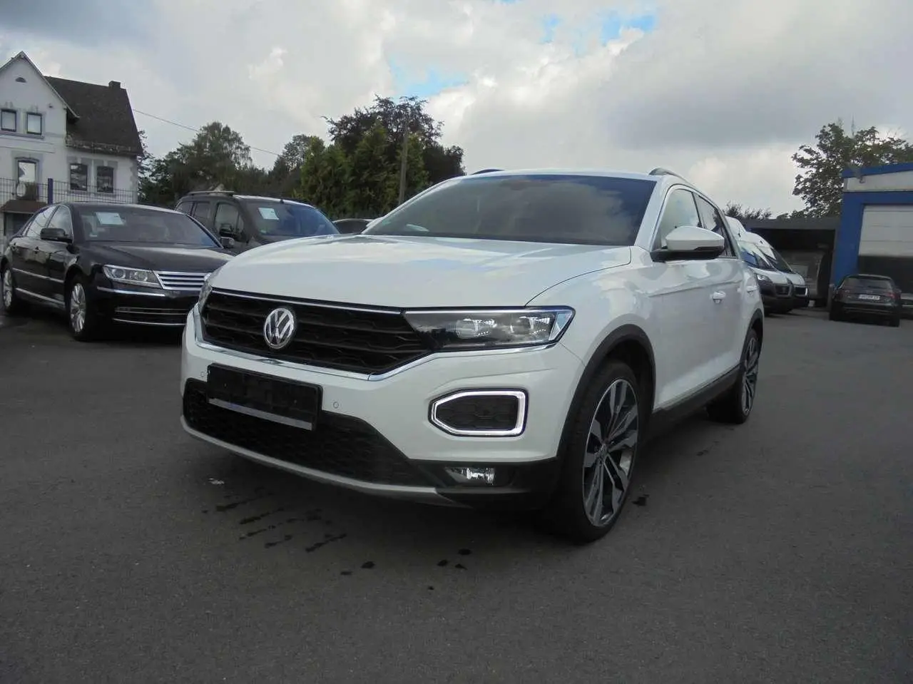 Photo 1 : Volkswagen T-roc 2018 Petrol