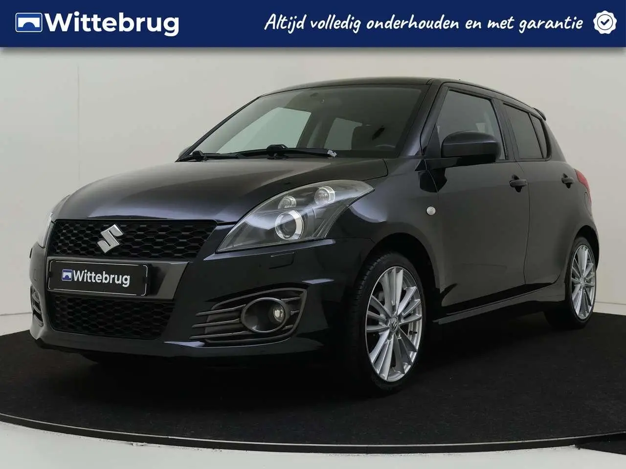 Photo 1 : Suzuki Swift 2015 Petrol