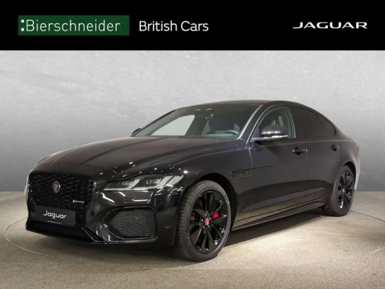 Photo 1 : Jaguar Xf 2023 Diesel