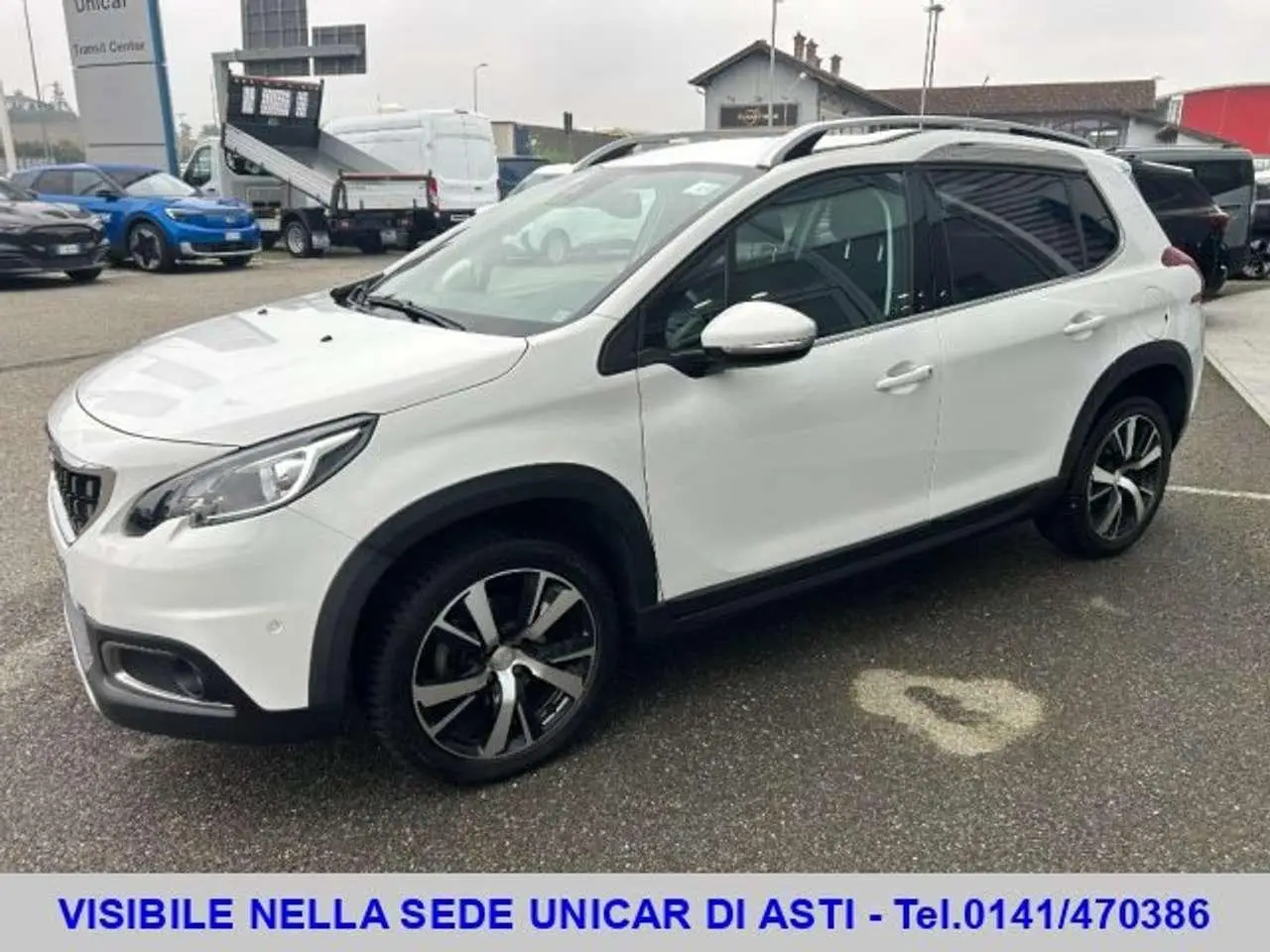 Photo 1 : Peugeot 2008 2019 Essence