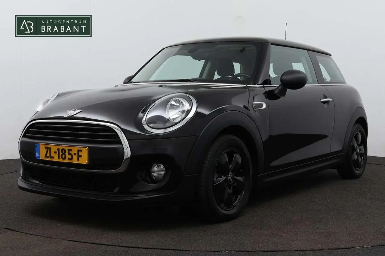 Photo 1 : Mini One 2019 Petrol