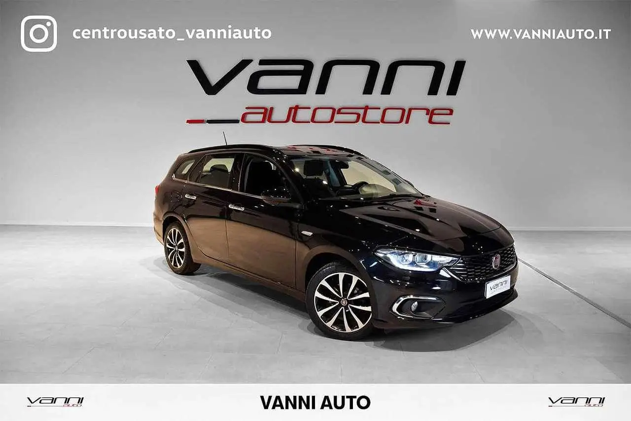 Photo 1 : Fiat Tipo 2018 Diesel