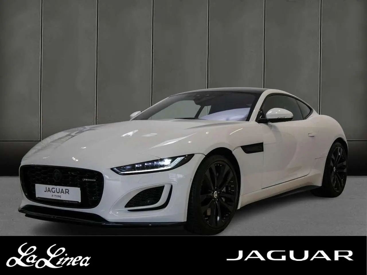 Photo 1 : Jaguar F-type 2023 Essence