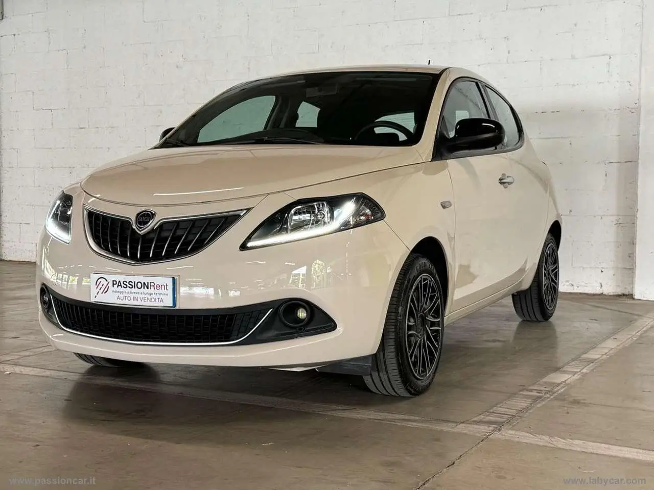 Photo 1 : Lancia Ypsilon 2021 Hybrid