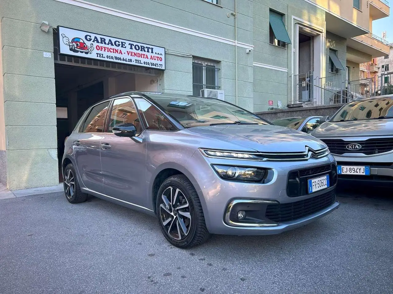 Photo 1 : Citroen C4 2018 Diesel