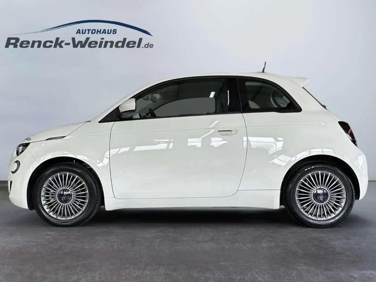 Photo 1 : Fiat 500 2021 Électrique