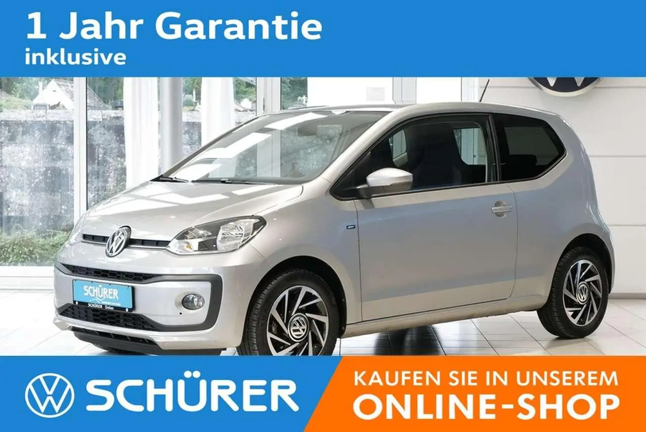 Photo 1 : Volkswagen Up! 2018 Petrol