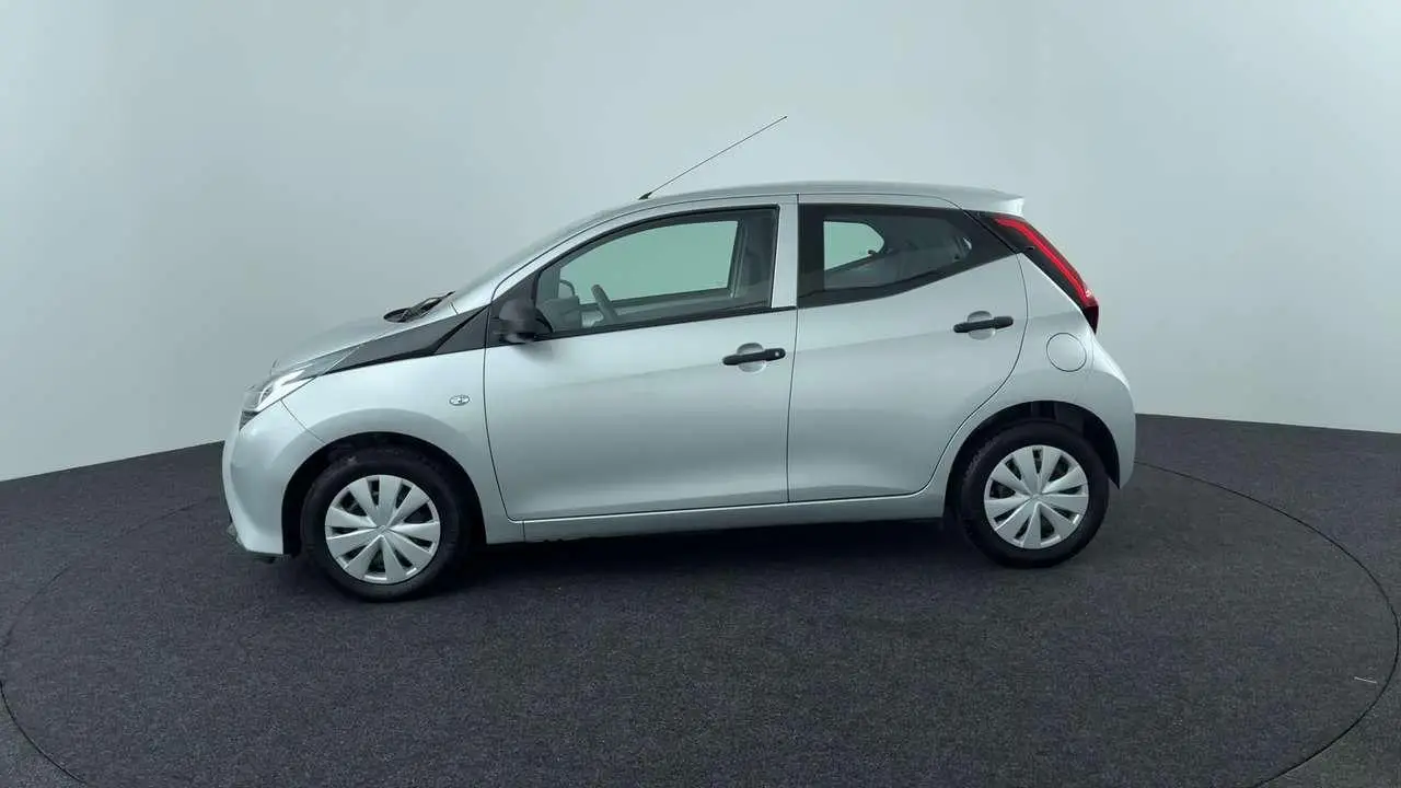 Photo 1 : Toyota Aygo 2019 Petrol