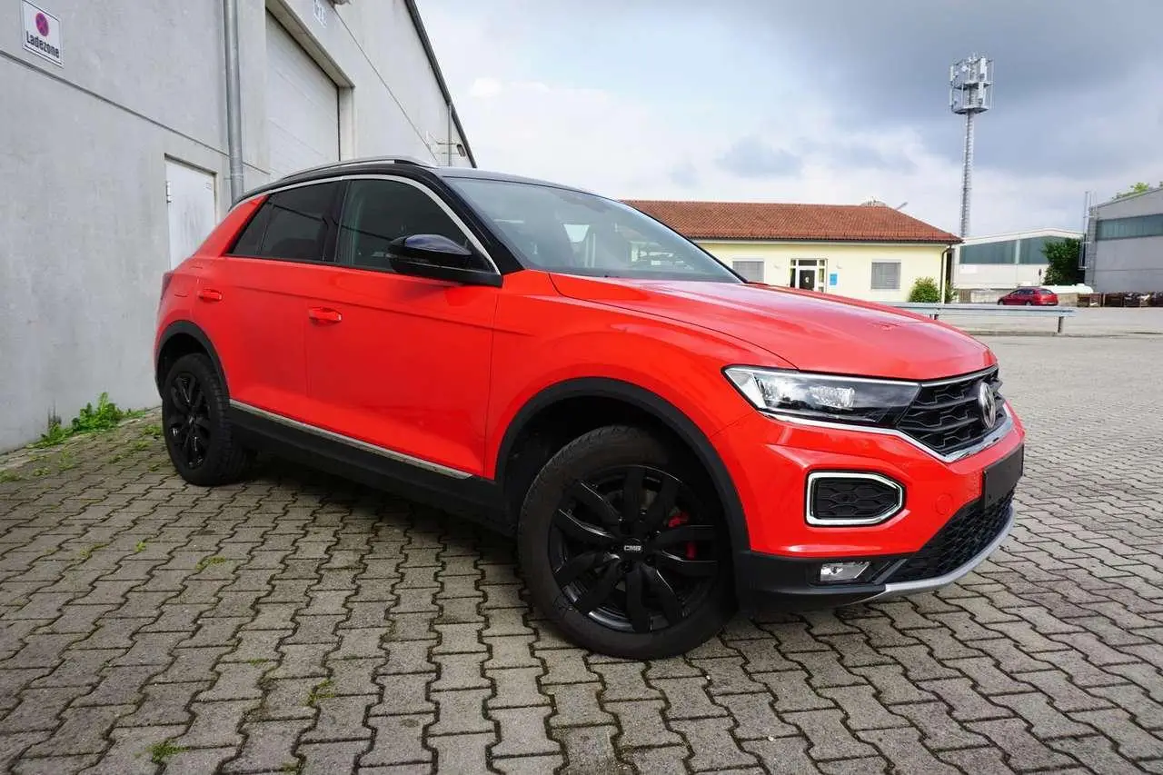 Photo 1 : Volkswagen T-roc 2020 Petrol