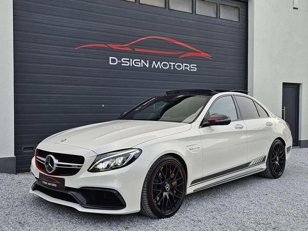 Photo 1 : Mercedes-benz Classe C 2015 Petrol