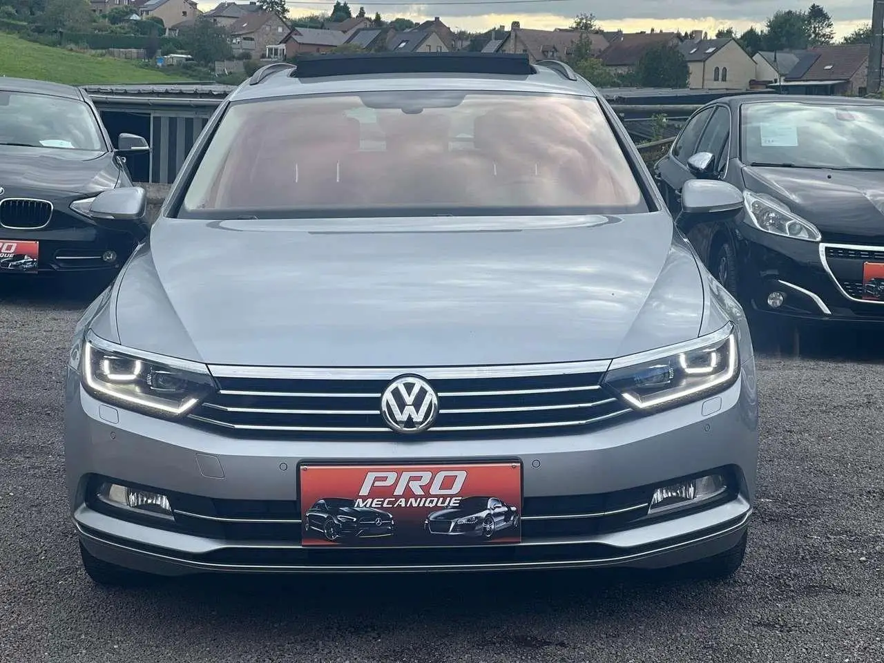 Photo 1 : Volkswagen Passat 2017 Diesel