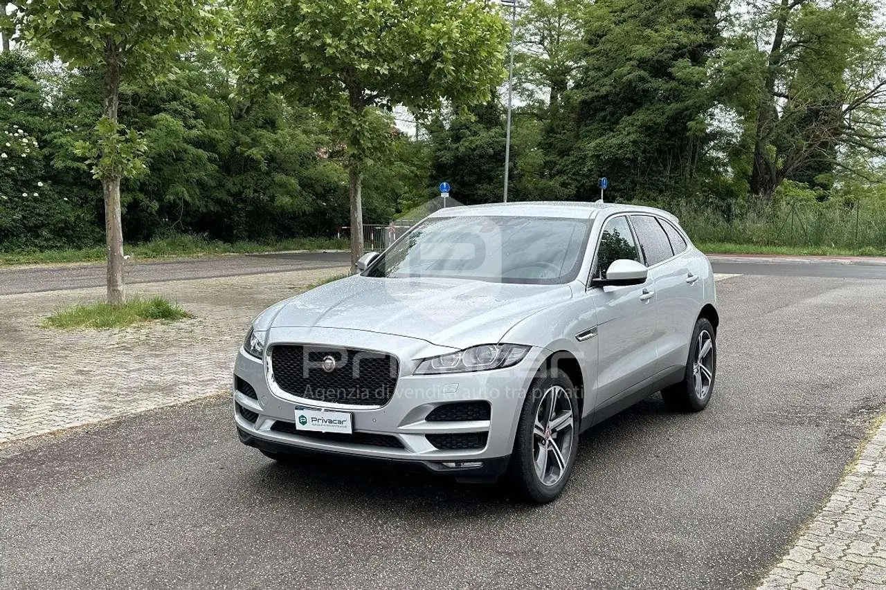 Photo 1 : Jaguar F-pace 2019 Diesel