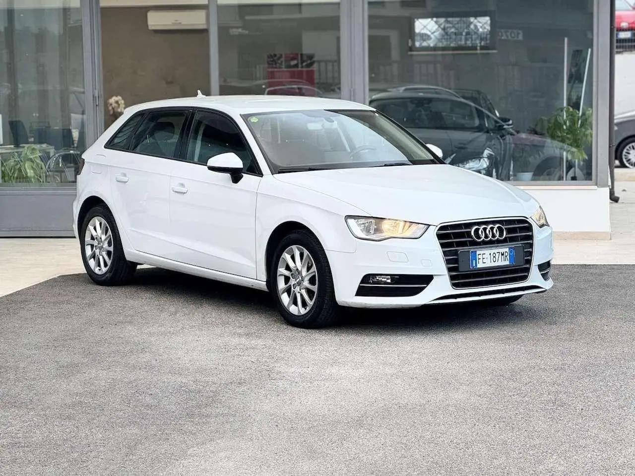 Photo 1 : Audi A3 2016 Diesel