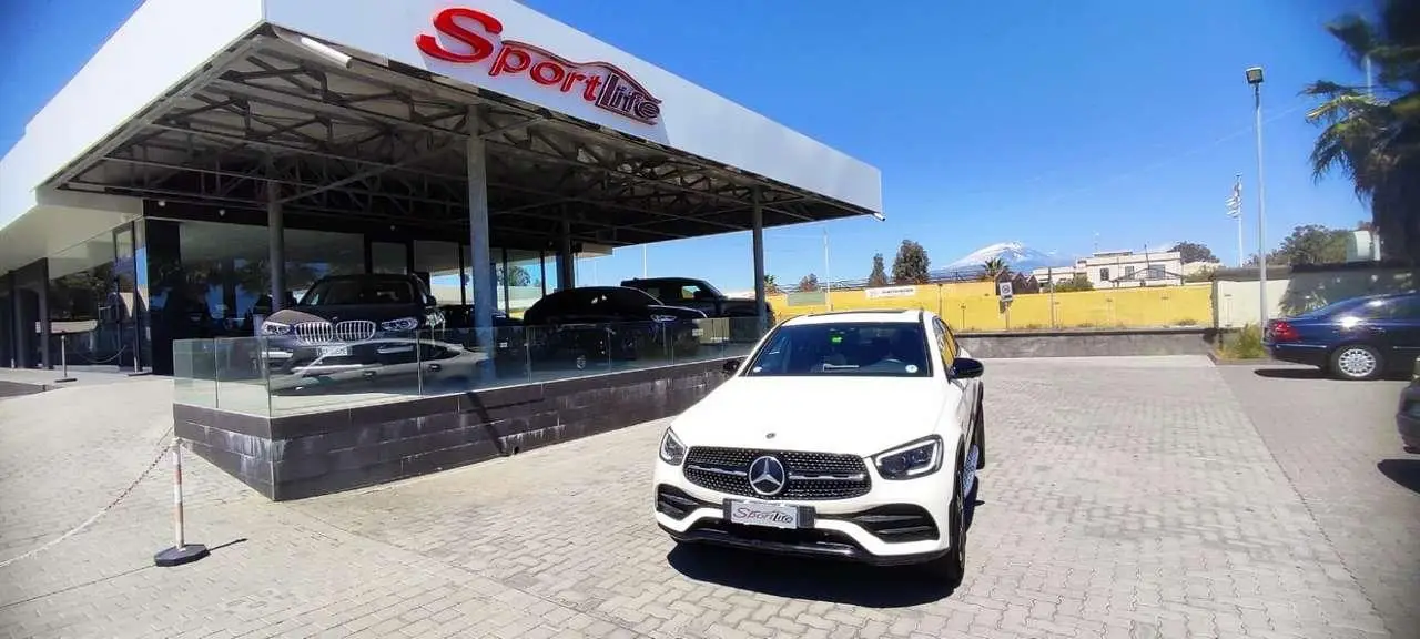 Photo 1 : Mercedes-benz Classe Glc 2021 Hybrid