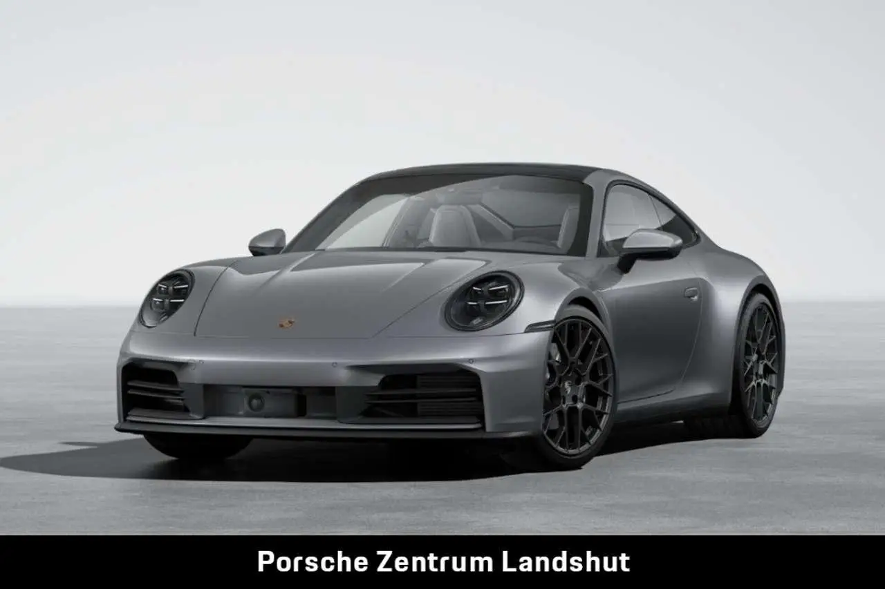 Photo 1 : Porsche 992 2024 Essence