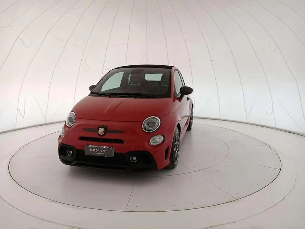 Photo 1 : Abarth 695 2024 Essence