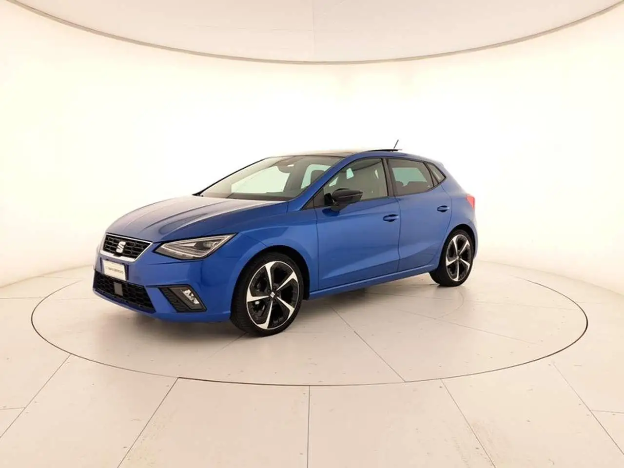 Photo 1 : Seat Ibiza 2022 Petrol