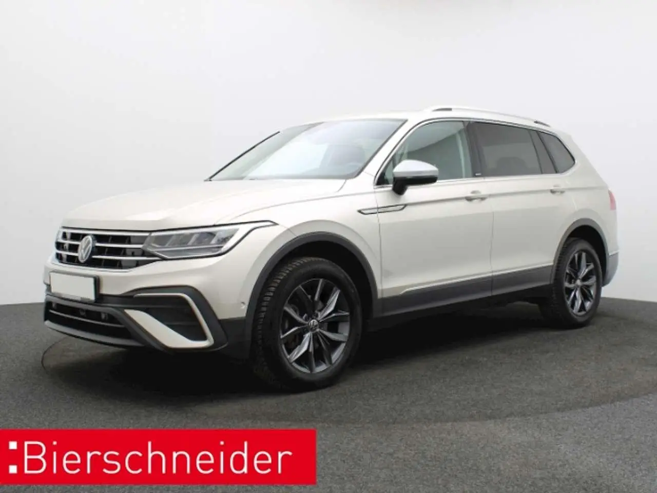 Photo 1 : Volkswagen Tiguan 2024 Diesel