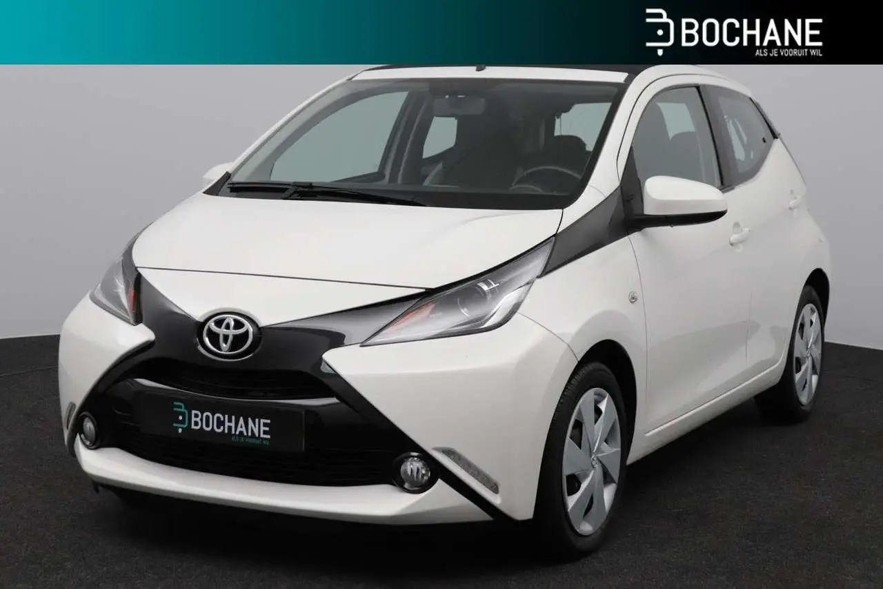 Photo 1 : Toyota Aygo 2017 Essence