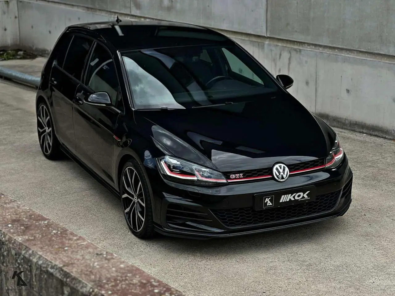 Photo 1 : Volkswagen Golf 2019 Essence