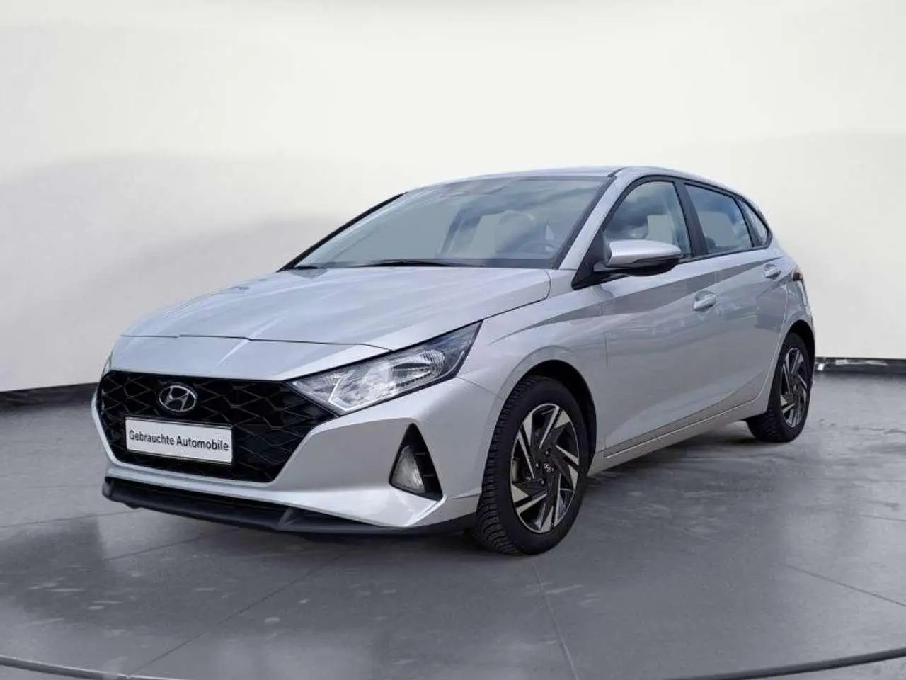 Photo 1 : Hyundai I20 2023 Petrol