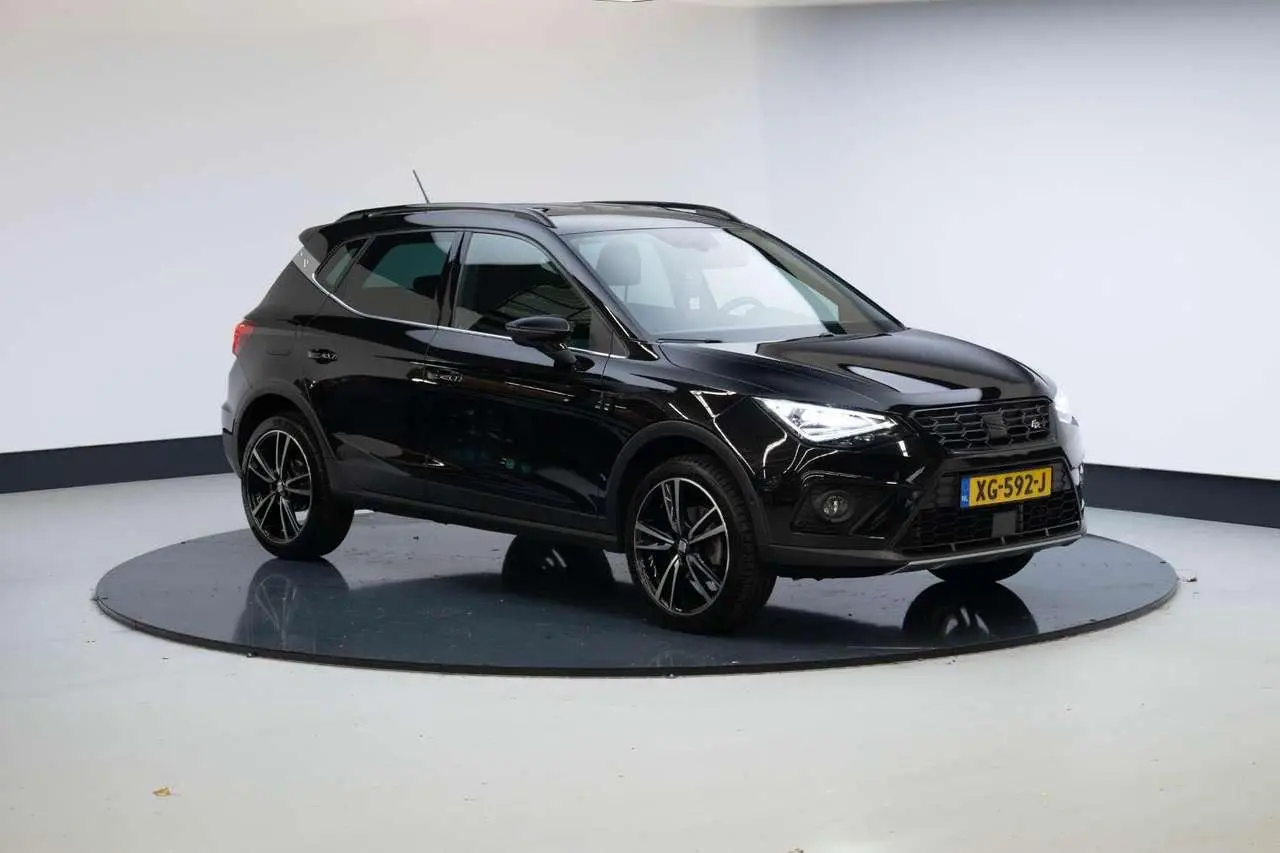 Photo 1 : Seat Arona 2019 Petrol