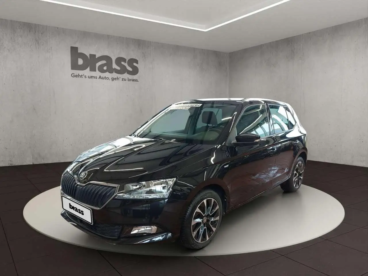 Photo 1 : Skoda Fabia 2020 Petrol